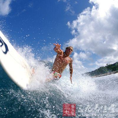 两会“溢”书香 阅读共远方 湖南省两会首设湖湘文化出版物展台